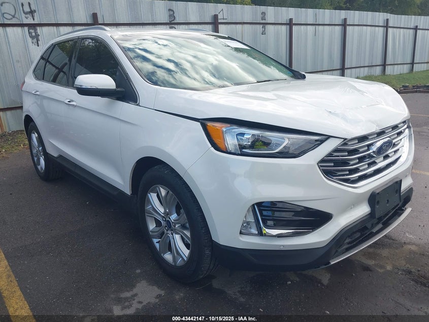 FORD EDGE TITANIUM