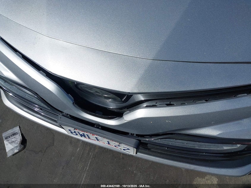 4T1B11HK3KU260143 2019 TOYOTA CAMRY photo no. 18