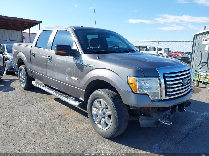 FORD F-150 XLT