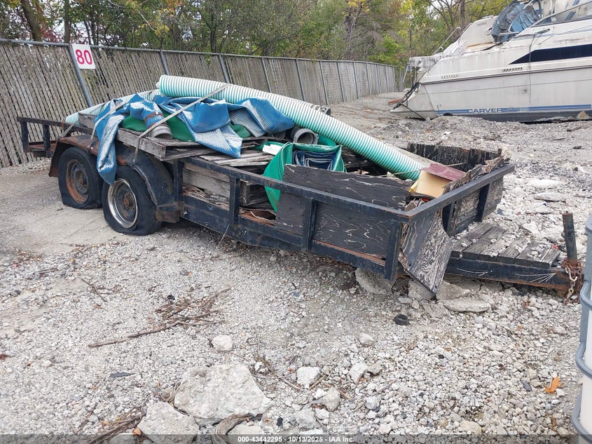 2000 TRAILER TRAILER