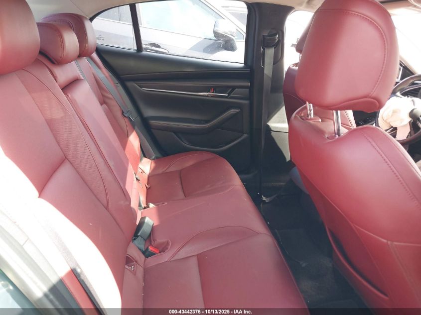 2023 Mazda Mazda3 2.5 S Carbon Edition VIN: 3MZBPACM9PM371381 Lot: 43442376