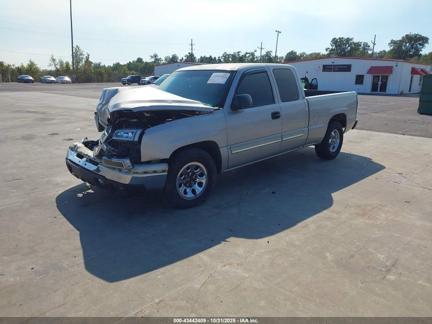 1GCEC19V96Z246535 2006 CHEVROLET SILVERADO photo no. 2