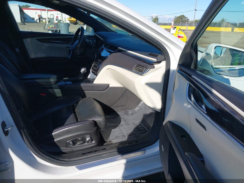 2016 CADILLAC XTS PLATINUM 2G61S5S34G9124746