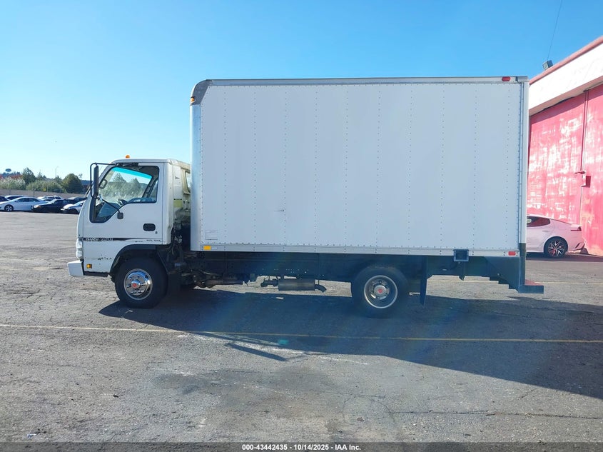 2006 Isuzu W3S042 Npr Gas Reg VIN: 4KLB4B1U16J800299 Lot: 43442435