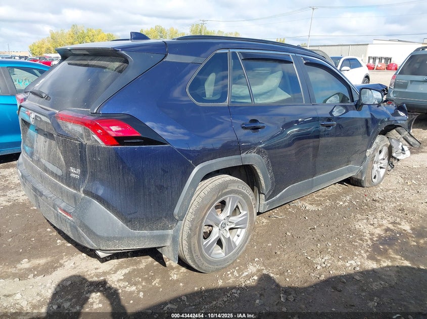 2T3P1RFV1PW384394 2023 TOYOTA RAV 4 photo no. 4