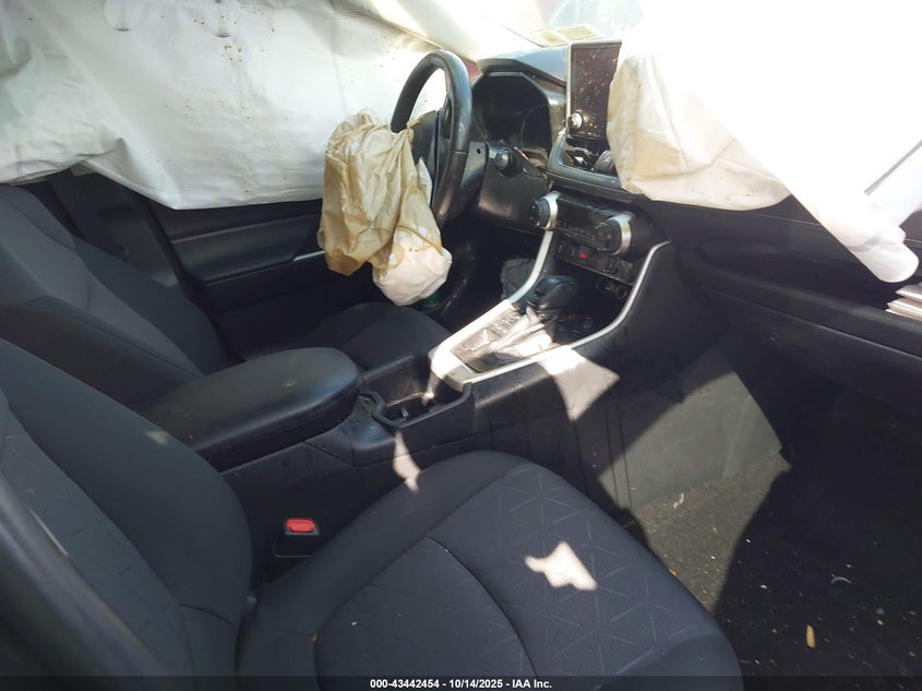 2T3P1RFV1PW384394 2023 TOYOTA RAV 4 photo no. 5