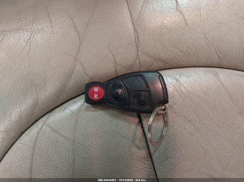 2006 Mercedes-Benz Clk 350 VIN: WDBTJ56J36F170915 Lot: 43442481