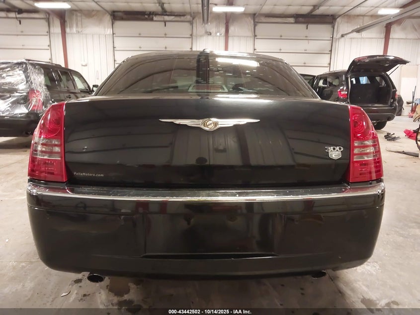 2007 Chrysler 300C VIN: 2C3LA63H97H706358 Lot: 43442502