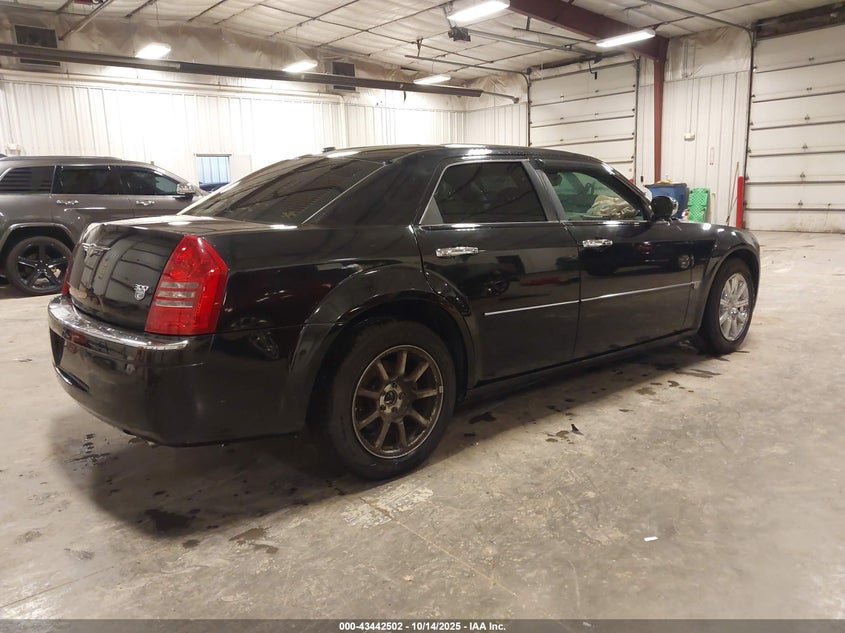 2C3LA63H97H706358 2007 CHRYSLER 300C photo no. 4