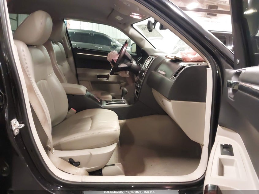 2C3LA63H97H706358 2007 CHRYSLER 300C photo no. 5