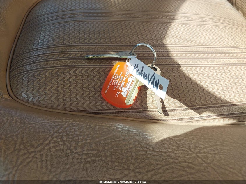 1985 Ford Econoline S350 Super Duty Van VIN: 1FTHS34L6FHB56458 Lot: 43442585