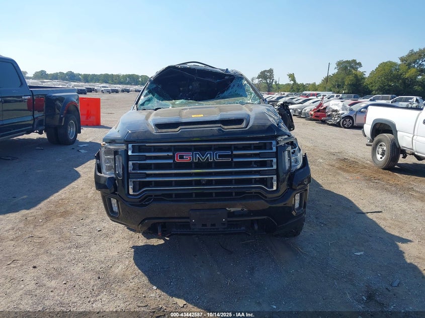 1GT49PEY7NF296590 2022 GMC SIERRA photo no. 12