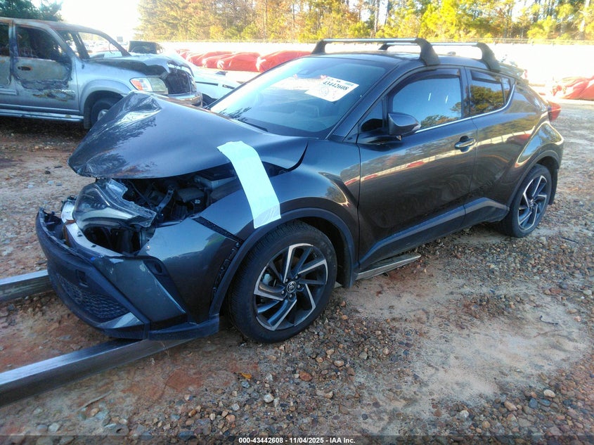 Vin: nmtkhmbx2nr147362, lot: 43937452, toyota c-hr xle/night shade/limited 20222