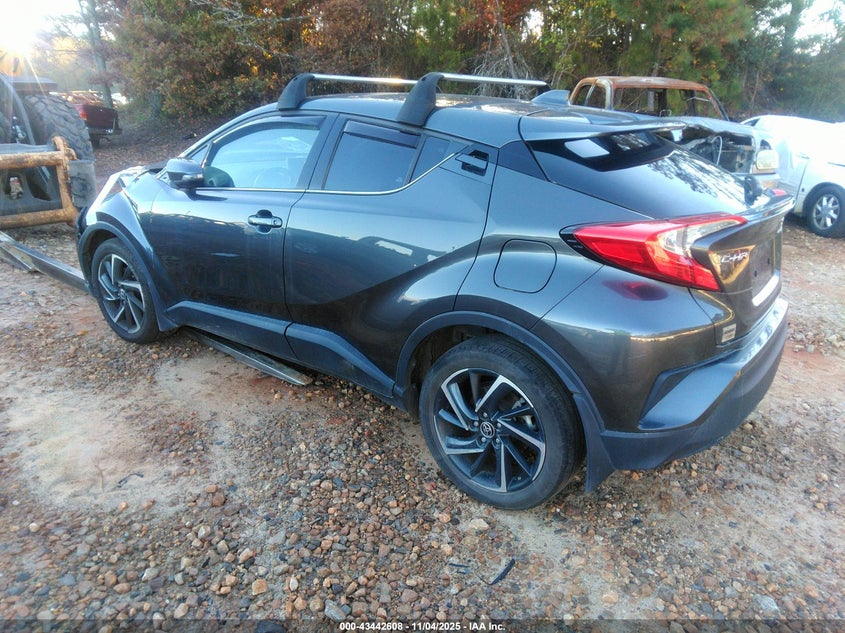 Vin: nmtkhmbx2nr147362, lot: 43937452, toyota c-hr xle/night shade/limited 20223