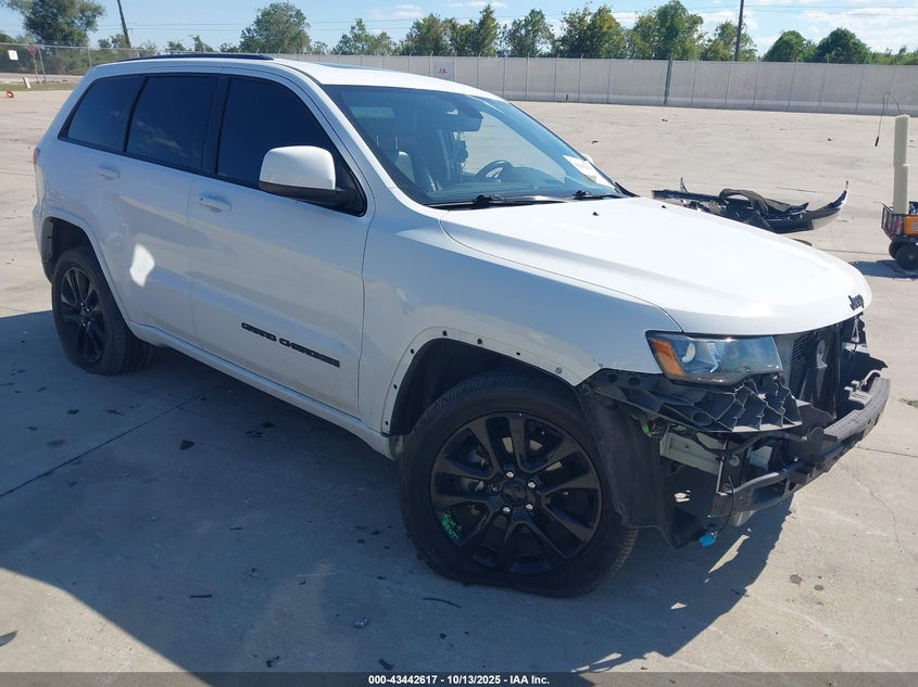 JEEP GRAND CHEROKEE ALTITUDE 4X2
