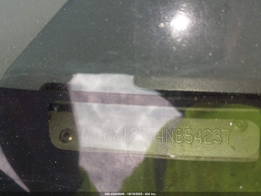 1FTPX12574NB54237 2004 FORD F-150 photo no. 9