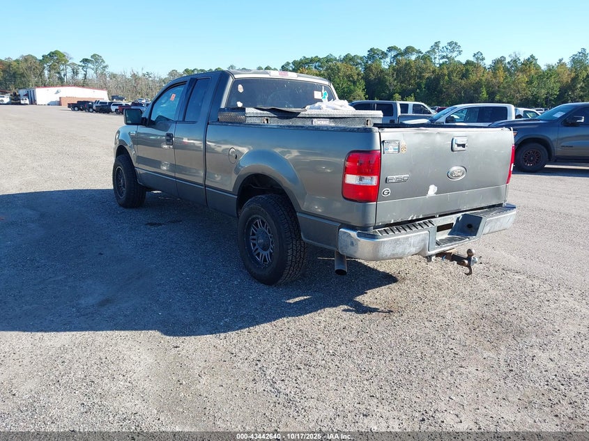 1FTPX12574NB54237 2004 FORD F-150 photo no. 3