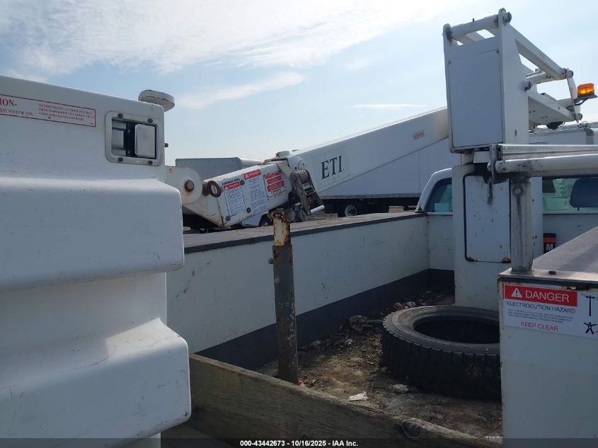 2011 Ford F-450 Chassis Xl VIN: 1FDUF4GY1BEA96368 Lot: 43442673