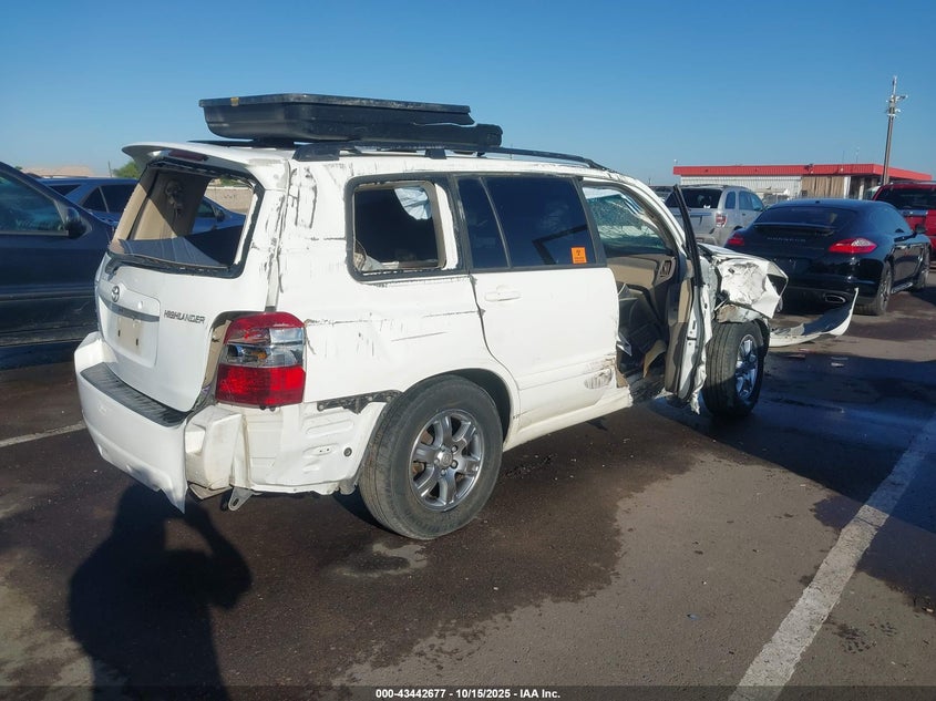 JTEDP21A360103157 2006 TOYOTA HIGHLANDER photo no. 4