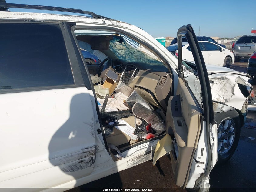 JTEDP21A360103157 2006 TOYOTA HIGHLANDER photo no. 5