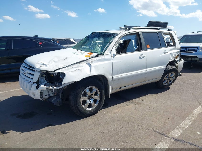 JTEDP21A360103157 2006 TOYOTA HIGHLANDER photo no. 2