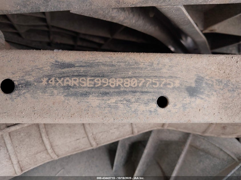 2024 Polaris Ranger Crew Xp 1000 Premium VIN: 4XARSE998R8077575 Lot: 43442715