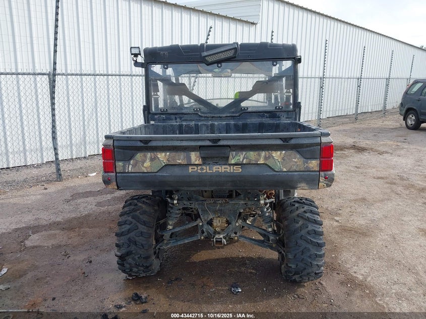 2024 Polaris Ranger Crew Xp 1000 Premium VIN: 4XARSE998R8077575 Lot: 43442715