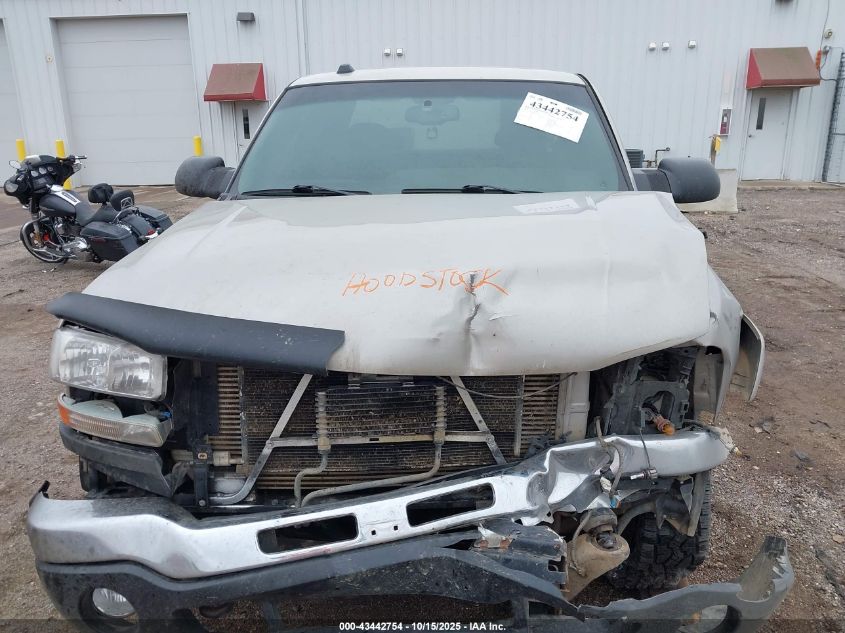 2004 GMC Sierra 2500Hd Sle VIN: 1GTHK29214E352770 Lot: 43442754