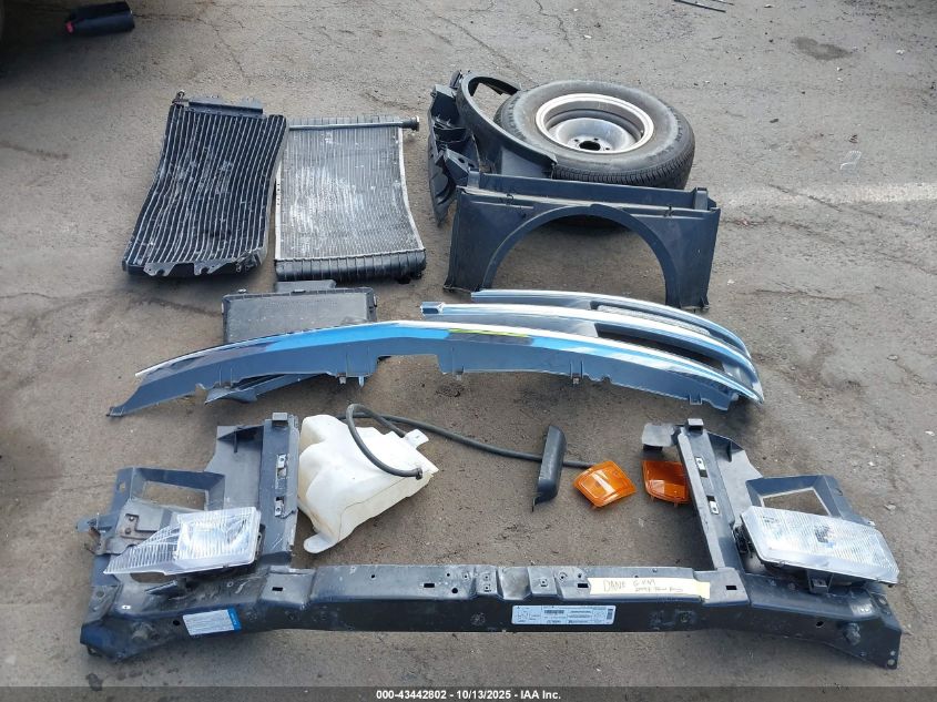 1999 Chevrolet Express VIN: 1GNFG15M8X1141840 Lot: 43442802