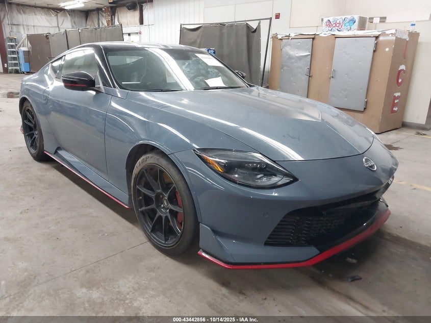 NISSAN Z NISMO AUTO