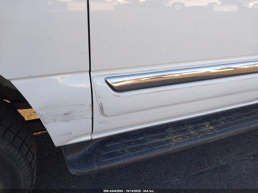 2004 GMC Yukon Xl 1500 Slt VIN: 3GKFK16T84G292773 Lot: 43442884