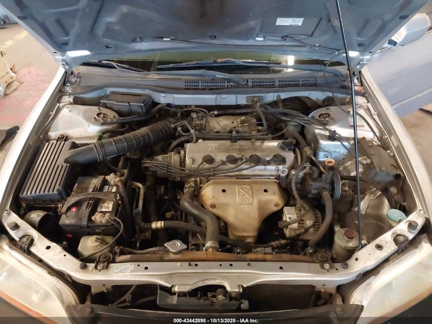 2002 Honda Accord 2.3 Lx VIN: JHMCG564X2C020076 Lot: 43442898