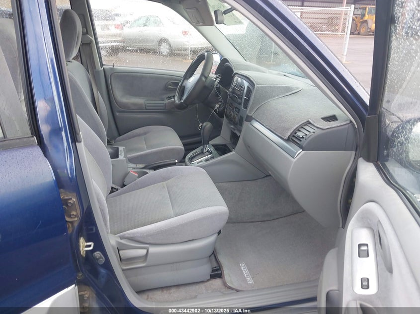 JS3TE62V754202667 2005 SUZUKI GRAND VITARA photo no. 5