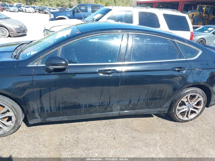 VIN 3FA6P0HD2HR367111 2017 FORD FUSION SE