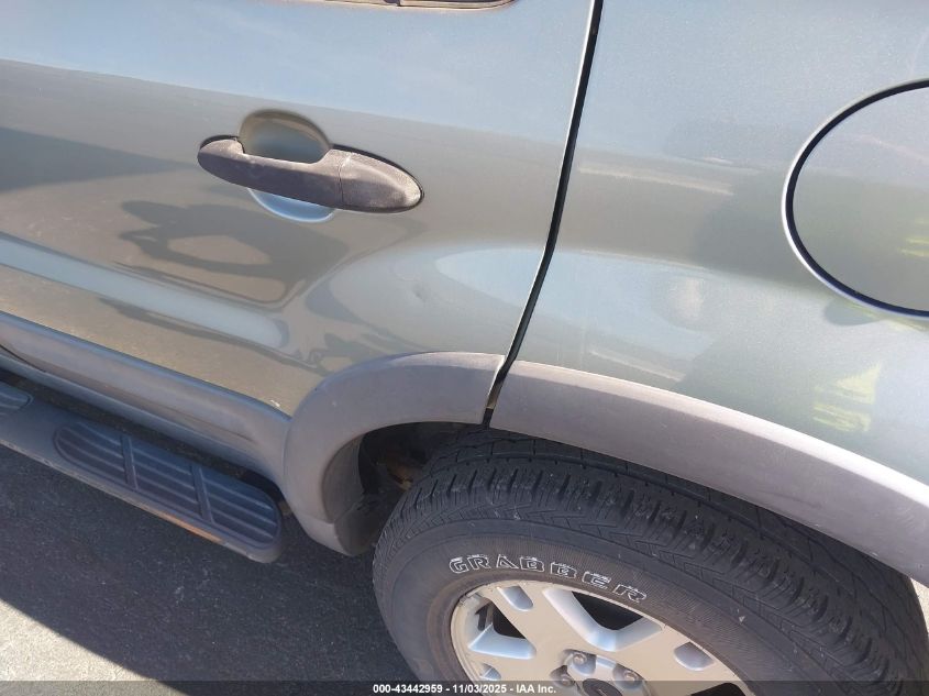 2005 Ford Escape Xlt VIN: 1FMYU03185KB51770 Lot: 43442959