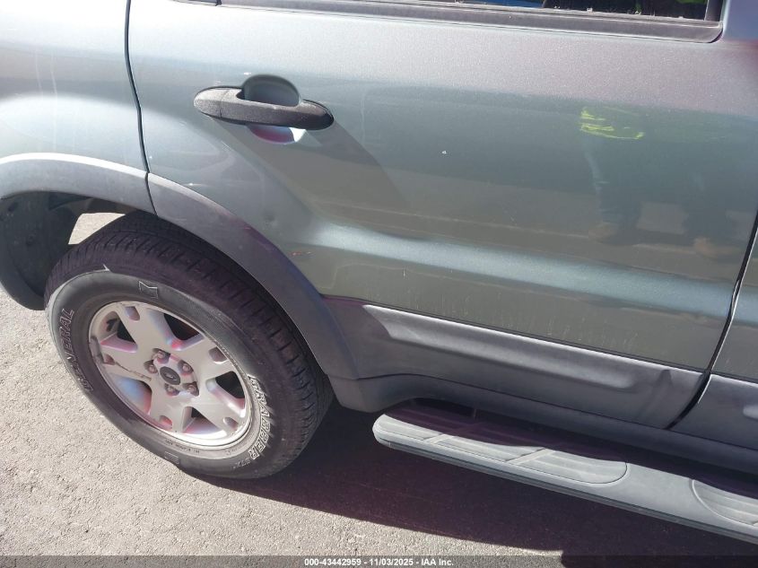 2005 Ford Escape Xlt VIN: 1FMYU03185KB51770 Lot: 43442959