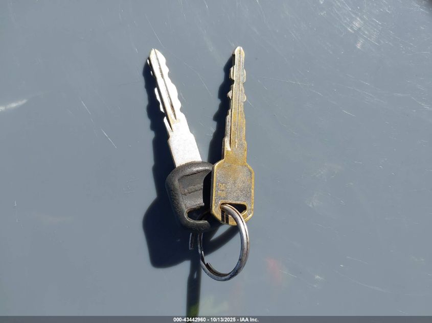 1996 Chevrolet Gmt-400 K1500 VIN: 1GCEK19R7TE259034 Lot: 43442960