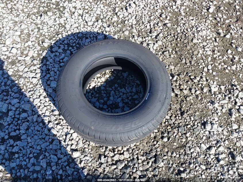 2003 Dodge Caravan Se VIN: 1D4GP25343B272636 Lot: 43442982