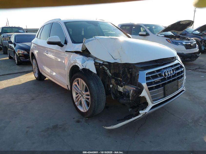 AUDI Q5 2.0T PREMIUM/2.0T TECH PREMIUM