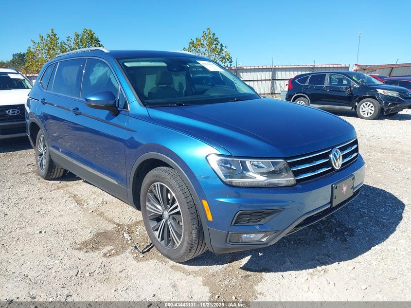 VOLKSWAGEN TIGUAN 2.0T SE/2.0T SEL