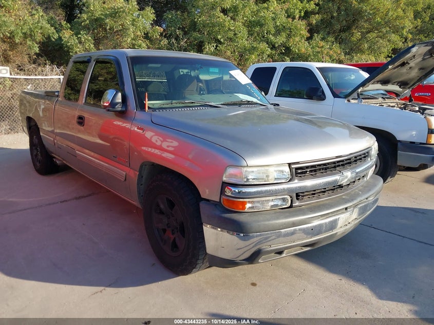 2GCEC19V9Y1210825 2000 Chevrolet Silverado 1500 Ls auction photo 1
