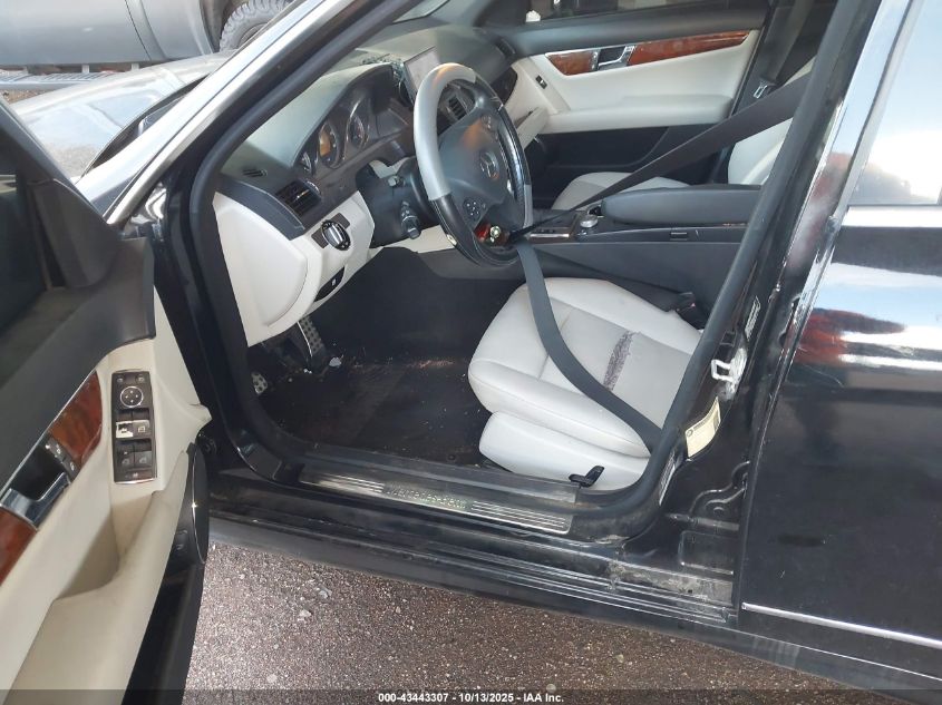 2010 Mercedes-Benz C 300 Luxury/Sport VIN: WDDGF5EB4AR129799 Lot: 43443307