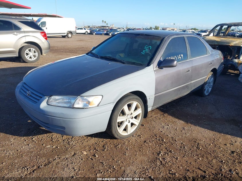 JT2BG22K0W0121630 1998 TOYOTA CAMRY photo no. 2
