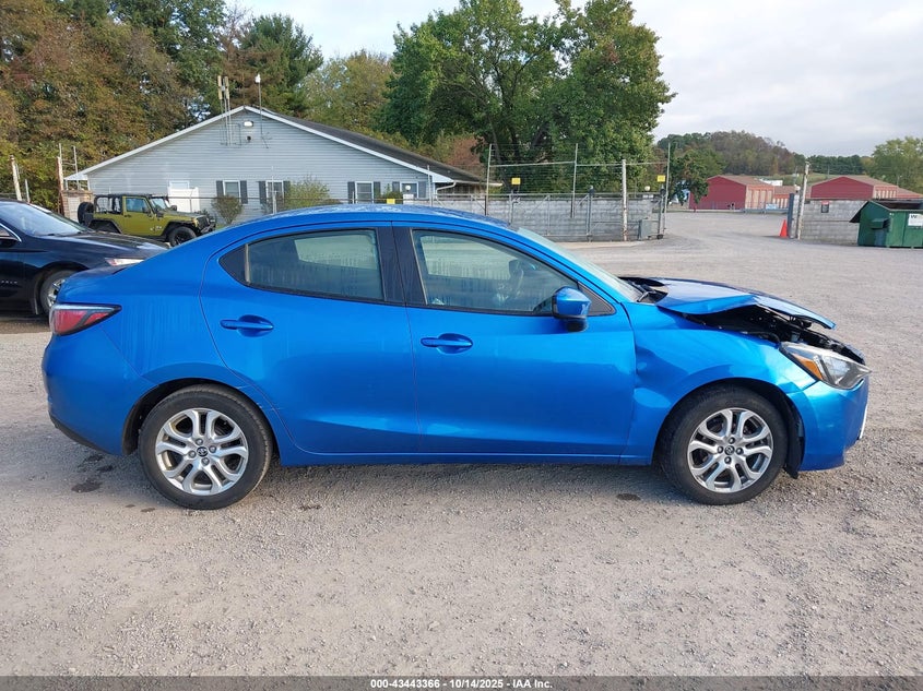 VIN 3MYDLBYV7HY195246 2017 TOYOTA YARIS IA