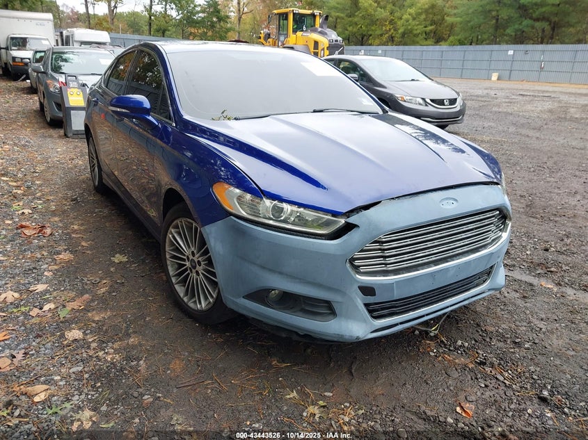 FORD FUSION SE