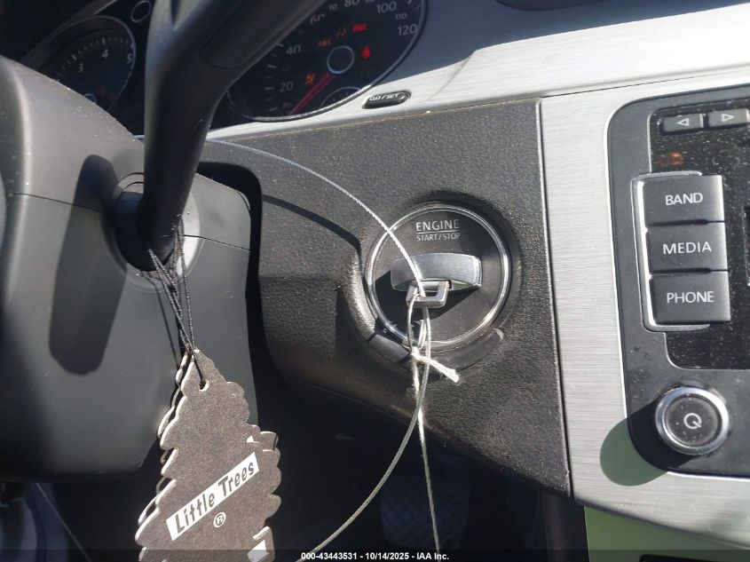 2013 Volkswagen Cc 2.0T R-Line VIN: WVWBN7AN9DE555566 Lot: 43443531