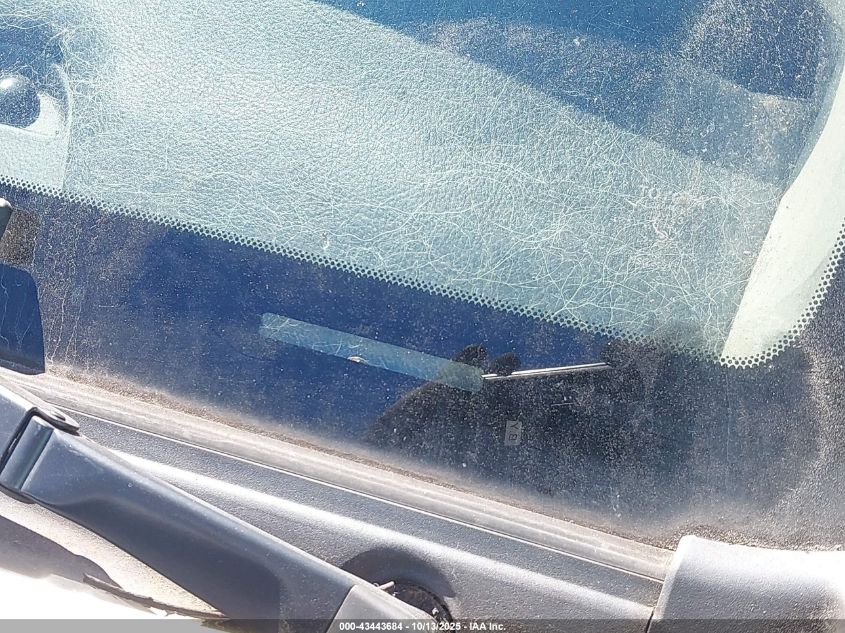 2003 Toyota 4Runner Limited V8 VIN: JTEZT17R238001998 Lot: 43443684