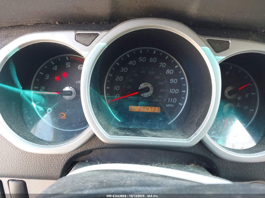 2003 Toyota 4Runner Limited V8 VIN: JTEZT17R238001998 Lot: 43443684