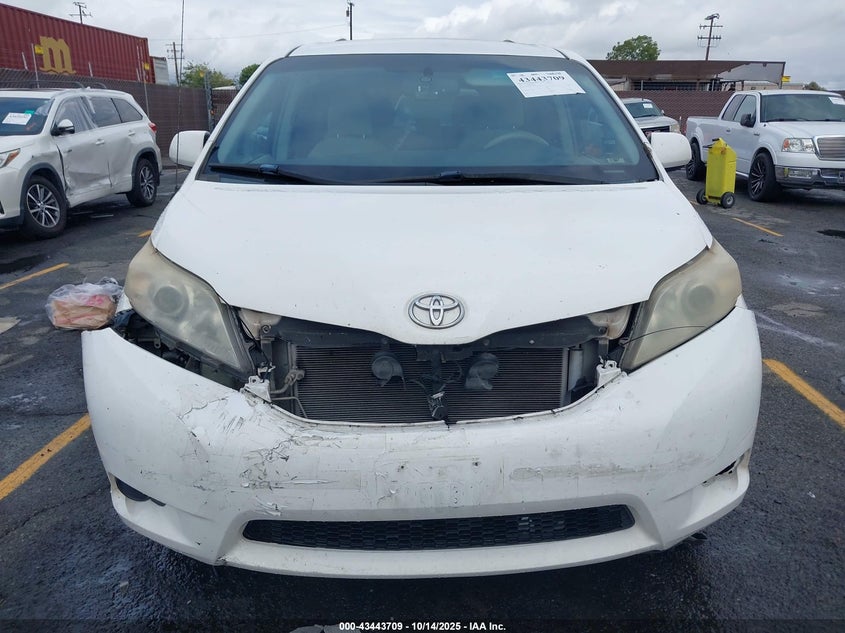 2014 Toyota Sienna Le V6 8 Passenger VIN: 5TDKK3DC4ES489483 Lot: 43443709