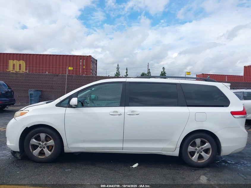 2014 Toyota Sienna Le V6 8 Passenger VIN: 5TDKK3DC4ES489483 Lot: 43443709